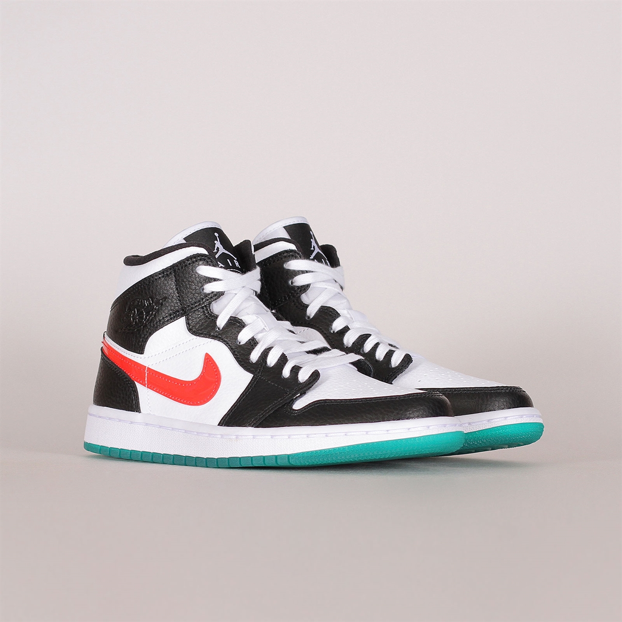 Shelta - Air Jordan 1 Mid Womens Alternate Swoosh (BQ6472-063)