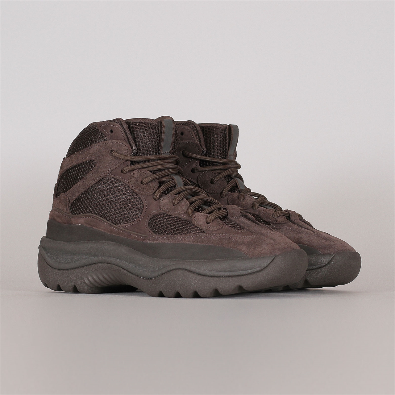 Shelta - Adidas Yeezy Desert Boot Oil (EG6463)