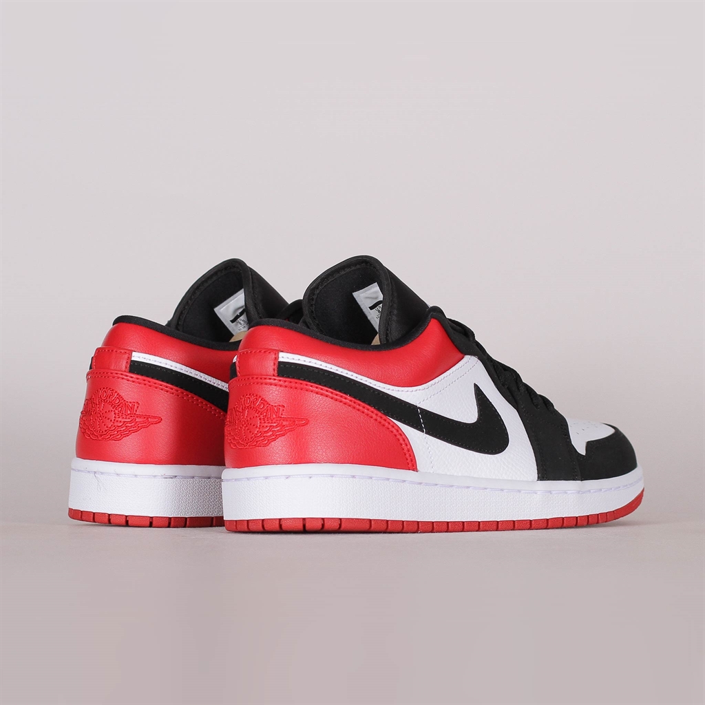 Shelta - Nike Air Jordan 1 Low Black Toe (553558-116)