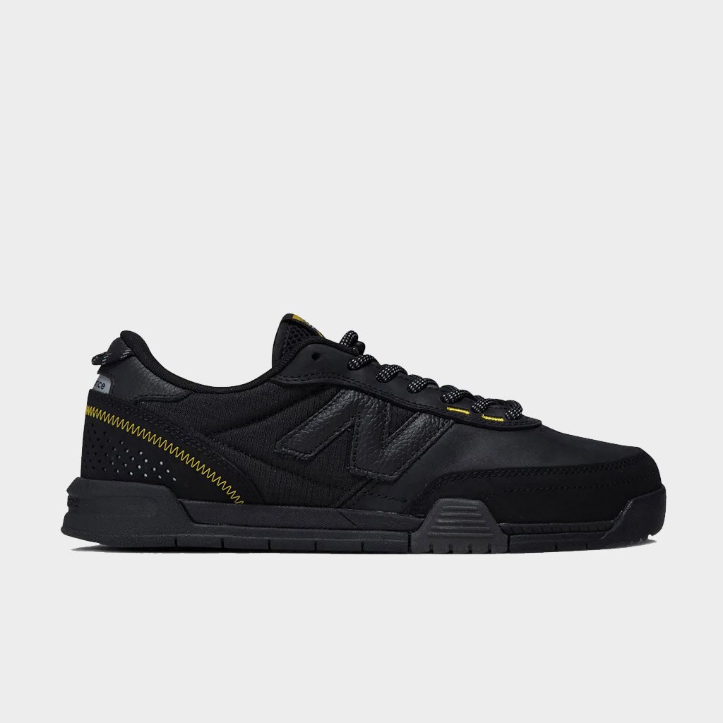 New Balance Numeric 440 V2 Black / Black (UN440WAB)